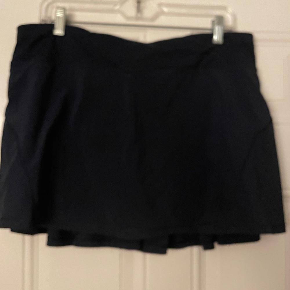 Lululemon tennis skirt women’s size 12